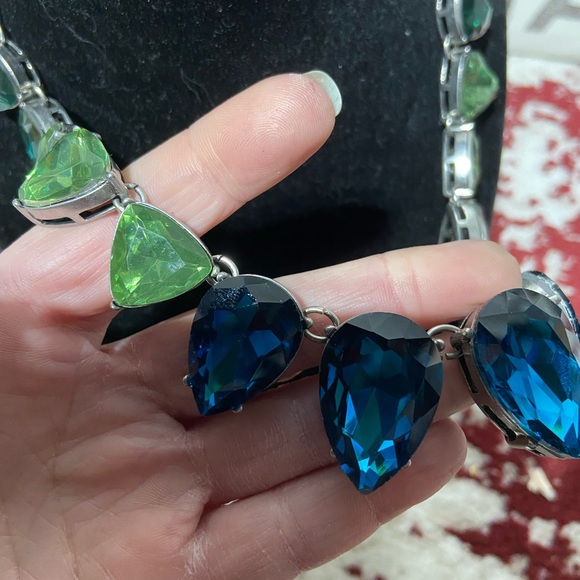 Chloe & Isabel Faux Crystal Silver Tone Statement Necklace - Picture 2 of 7